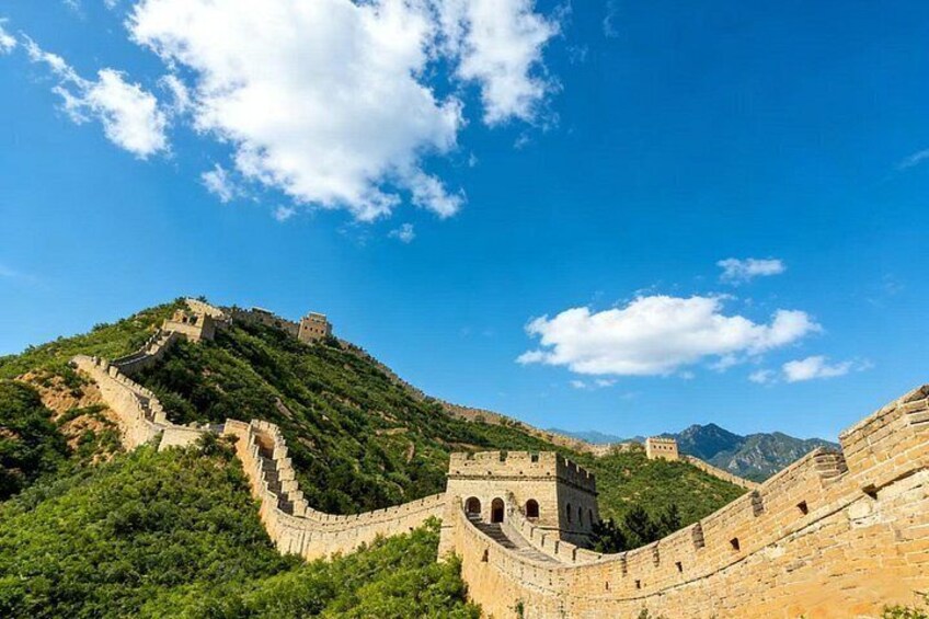 Jinshanling Private Tour with Night View of Simatai and Gubei Water Town from Beijing 2