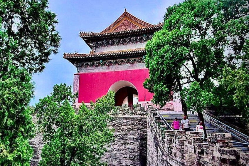 Small Group Mutianyu Great Wall and Ming Tombs Tour with Cable Car and Lunch 1