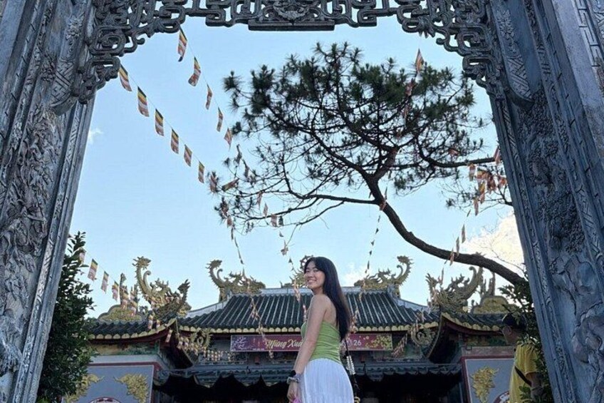 Hoi An/Da Nang guided tour to BANA HILLS with Cham Cham Travel 3
