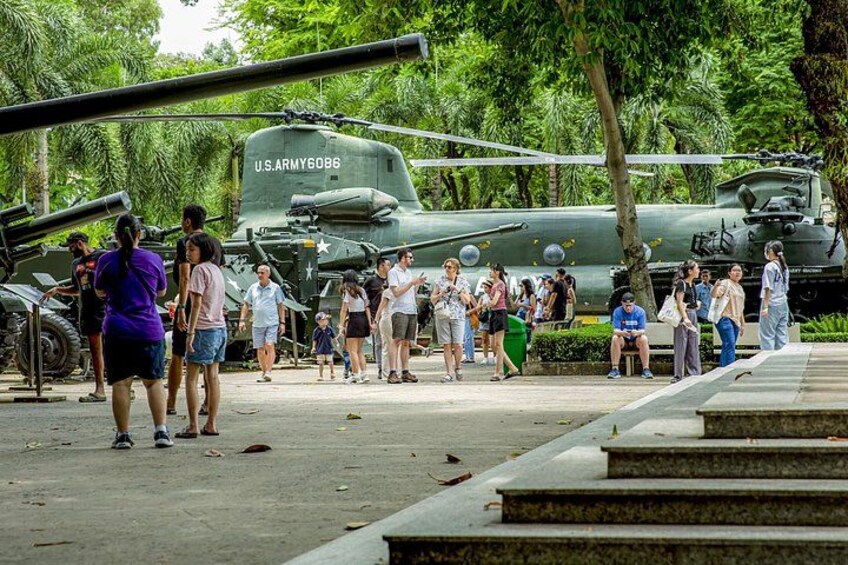 Small-group Saigon City Tour: 4-Hour Must-see Iconic Landmarks 2