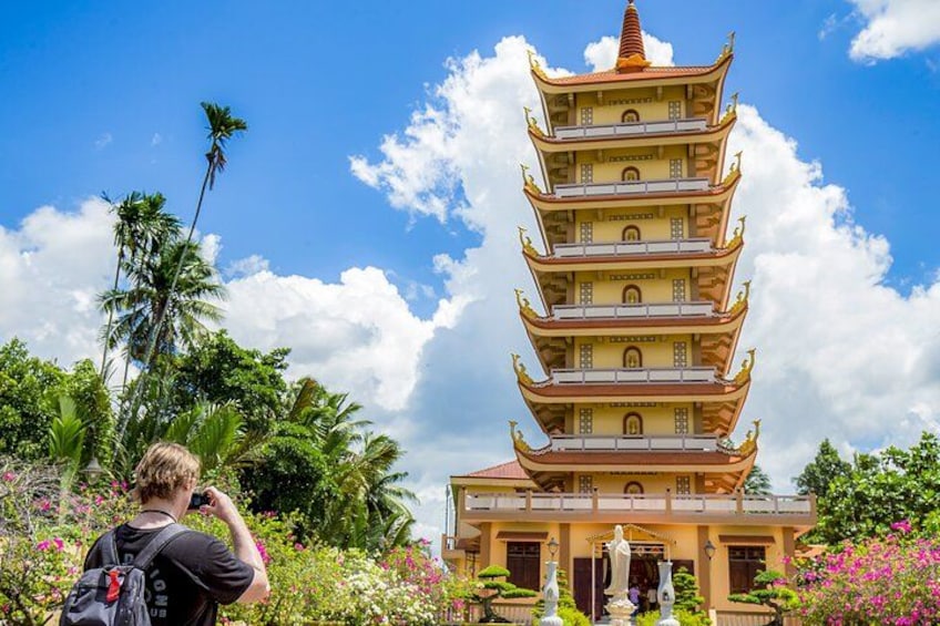 Tower at Vinh Trang Pagoda 5