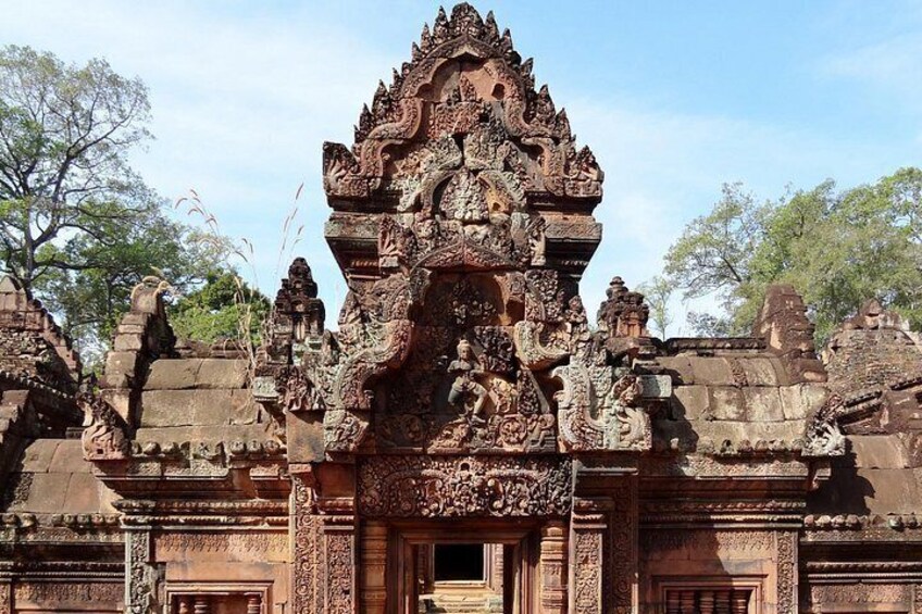 2-Day Angkor Wat, Small, Big Circuit & Banteay Srei Private Tour 3