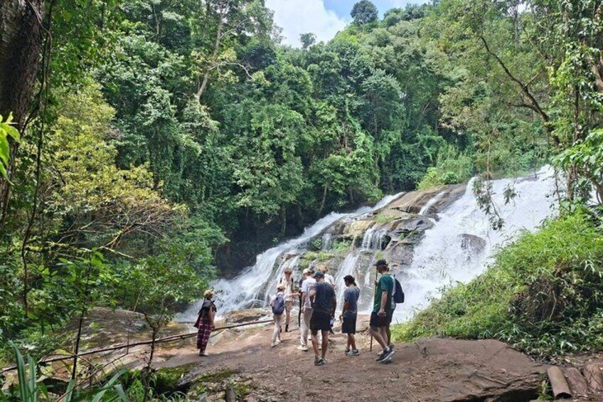 Chiang Mai: Fantastic Doi Inthanon National Park Tour & 2-Hr Trek 2