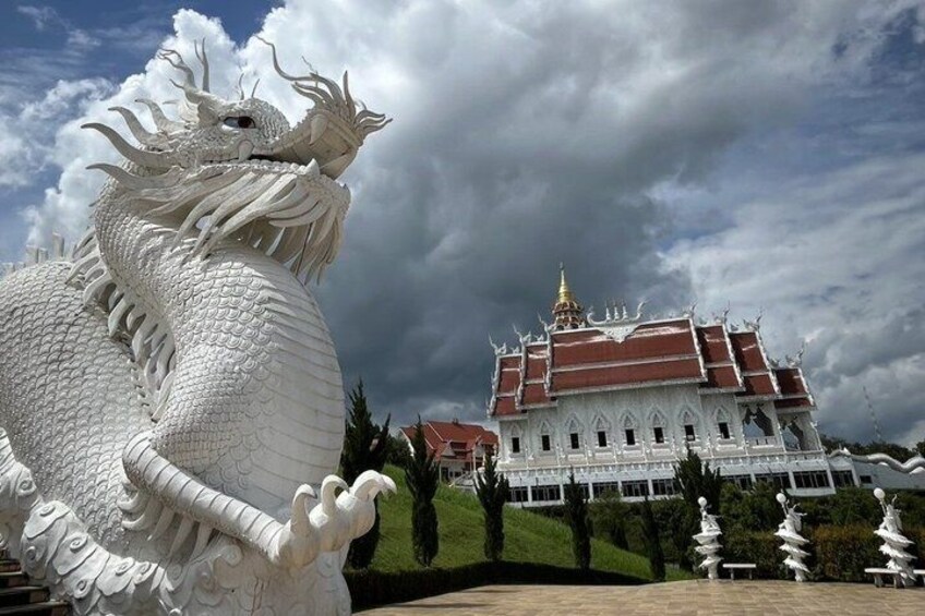 Chiang Rai Day Tour from Chiang Mai: White Temple & More w/ Lunch 5