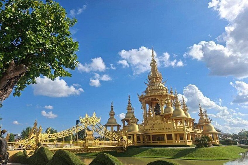 Chiang Rai Day Tour from Chiang Mai: White Temple & More w/ Lunch 2