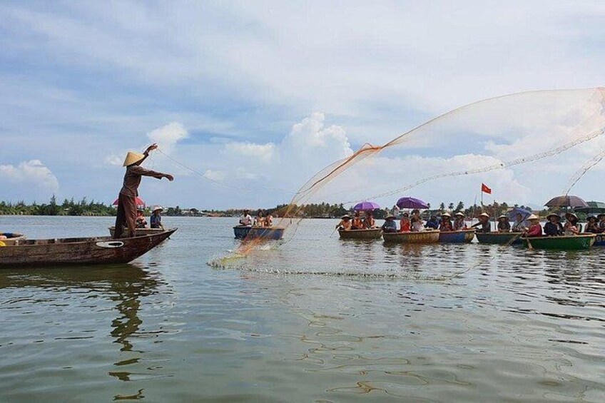 Cooking Class Hoi An:Local Market, Basket Boat, Fishing & Cooking 5