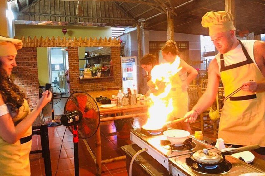 Cooking Class Hoi An:Local Market, Basket Boat, Fishing & Cooking 2