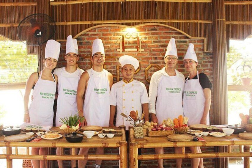 Cooking class with friends 2
