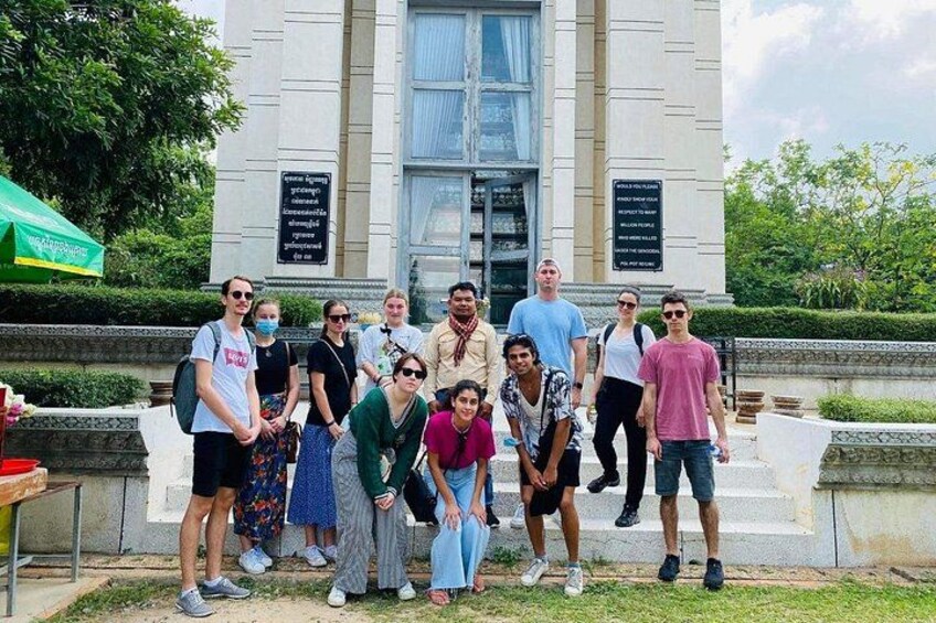 The Killing Field and Toul Sleng Genocide Museum (S21) Tour 4