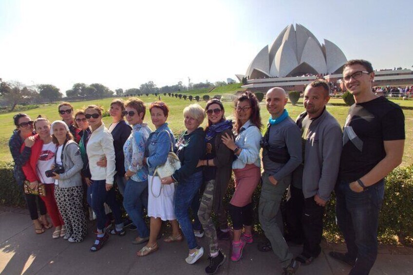 Full Day Delhi Guided Group Tour 1