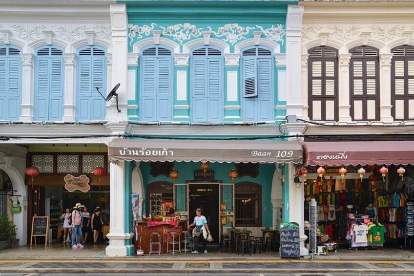 Admire Phuket Old Town’s colorful Sino-Portuguese shophouses along the historic streets. 4
