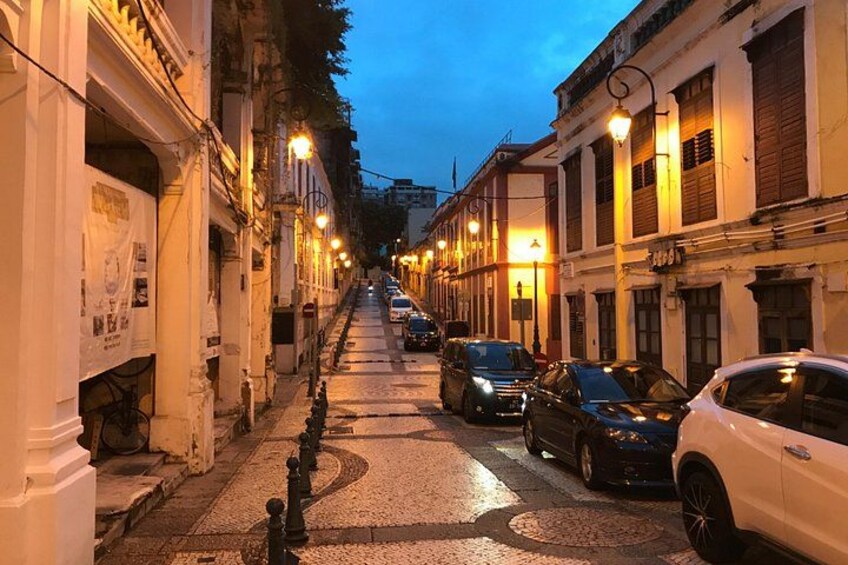 Old streets of Portuguese Macau 2