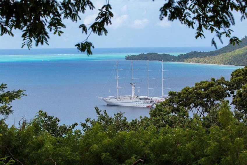 Tupuna Safari Bora Bora 4x4 jeep Tours Mount Popoti,Bora Bora Adventures,Bora Bora jeep Tours,Bora Bora 4X4 Adventures Jeep Tours,Bora Bora 4X4 excursions, private tours, combo tours, snorkeling, 2