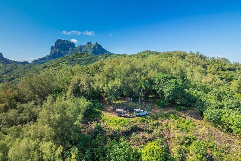Tupuna Safari Bora Bora 4x4 jeep Tours Mount Popoti,Bora Bora Adventures,Bora Bora jeep Tours,Bora Bora 4X4 Adventures Jeep Tours,Bora Bora 4X4 excursions, private tours, combo tours, snorkeling, 1