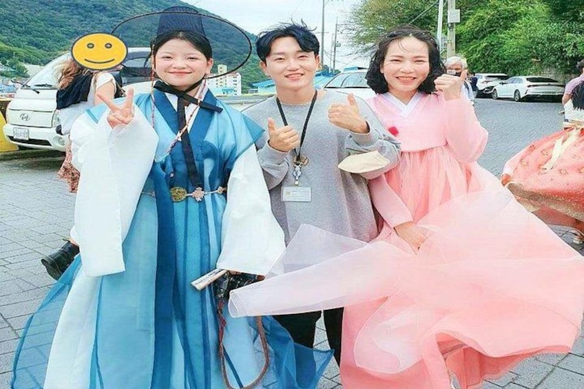Renting Traditional Korean Clothes 2