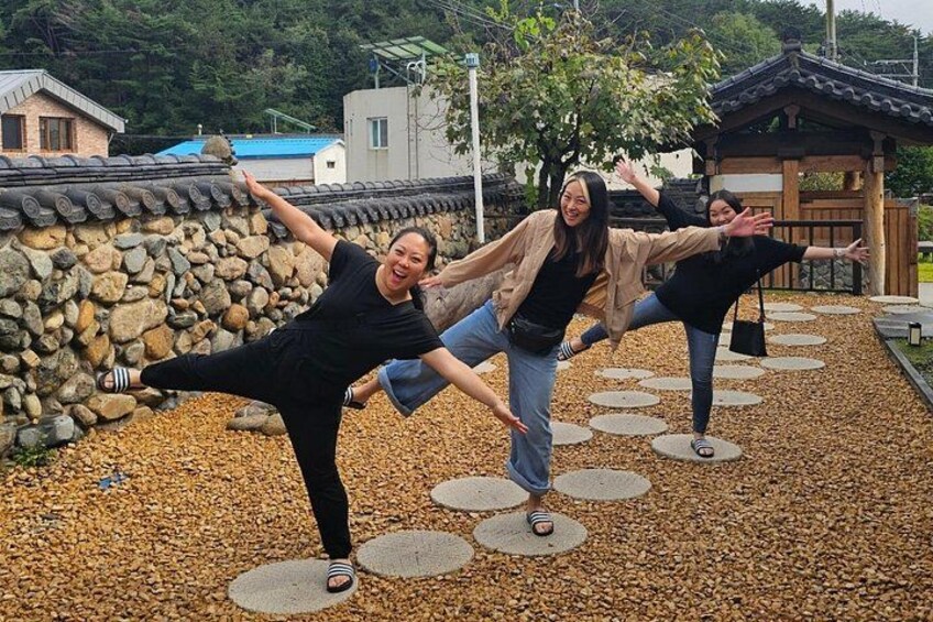 Private Busan Tour - Explore Landmarks with a Licensed Guide 3
