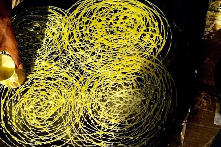 The art of weaving the best Roti Jala 1