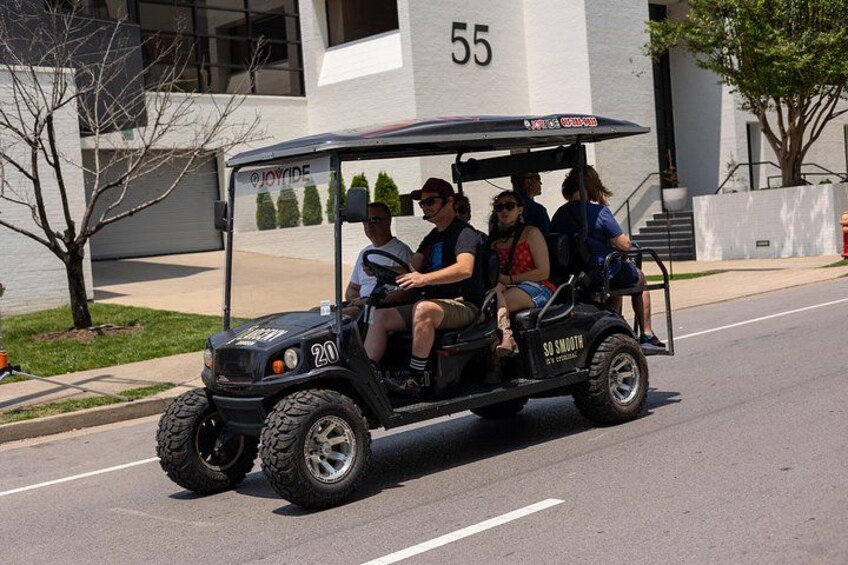 Explore the City of Nashville Sightseeing Tour by Golf Cart 5