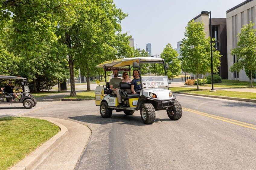 Explore the City of Nashville Sightseeing Tour by Golf Cart 2