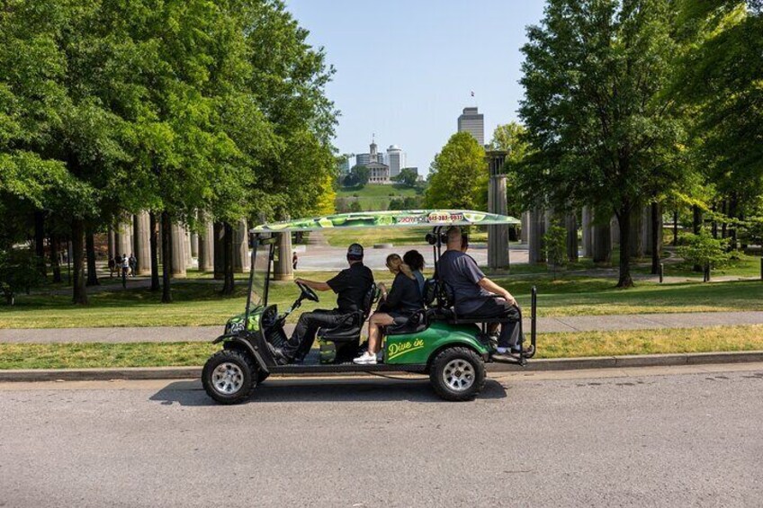 Mural Art Tour of Nashville by Golf Cart