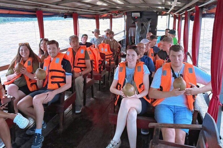 Mekong Delta Guided Tour with Sampan Ride & Local Lunch 3