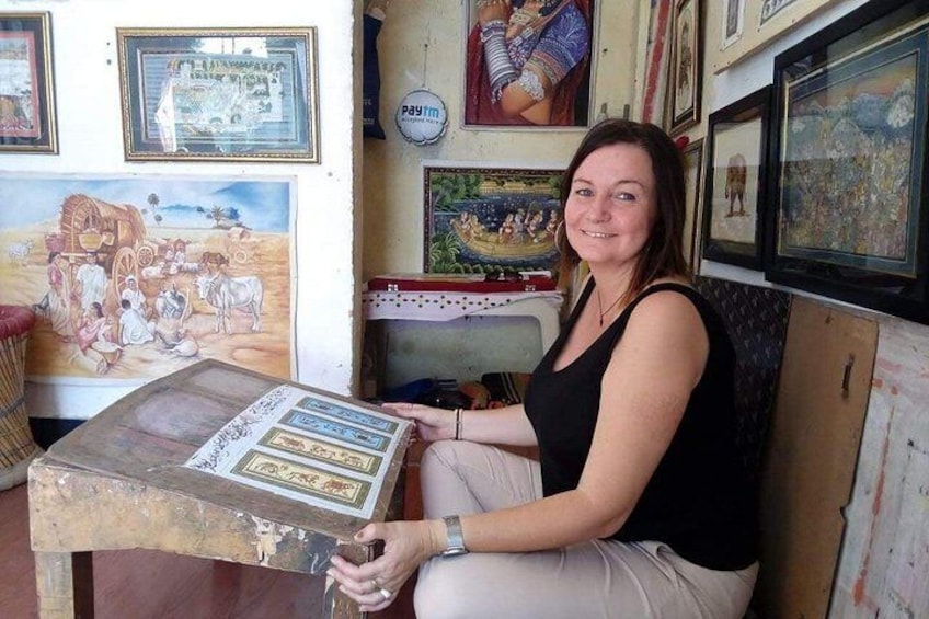 Traditional miniature painting class at Pacific Art 4