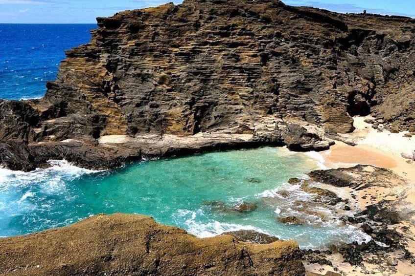 Situated Near the blowhole in an incredible beautiful corner of Oahu is a secret beach made famous in the movie "From Here to Eternity." This little cove is extraordinary, and one of our hidden gems. 2