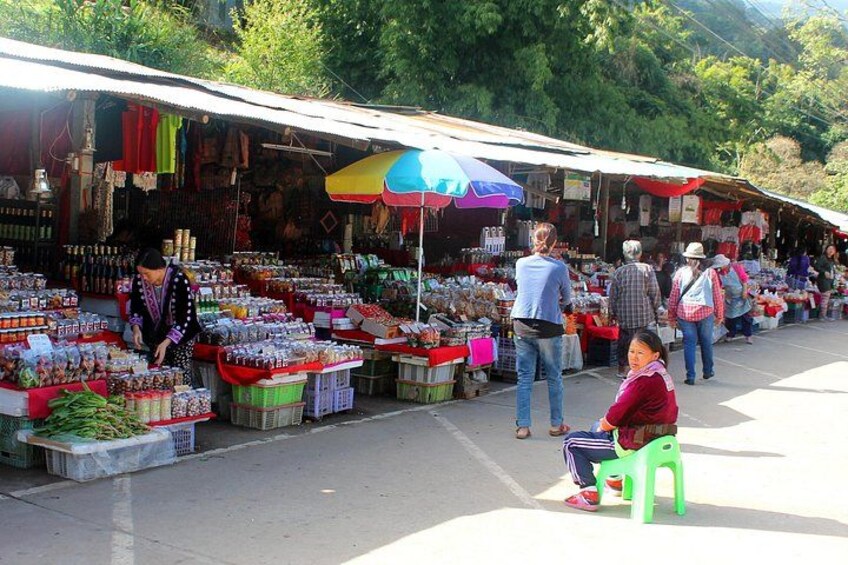 Doi Inthanon, Waterfall+Royal Project from Chiang Mai with Lunch 4