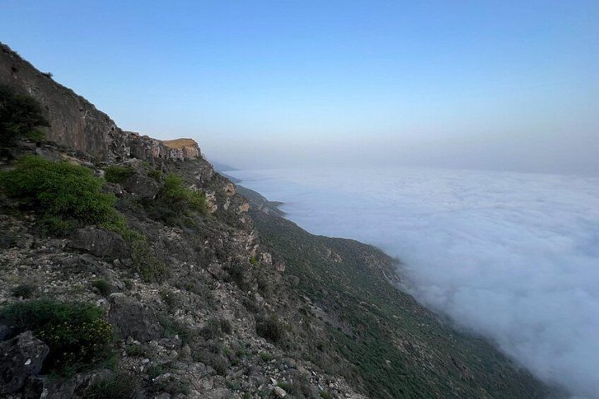 Jabal Samhan - Clouds below the view point 3