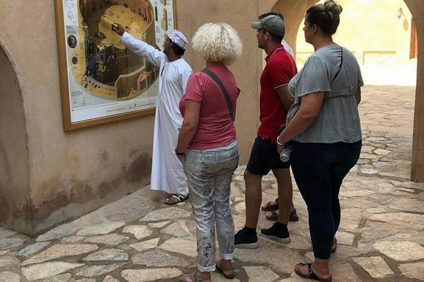 Nizwa and Oman's Grand Canyon: Full-Day Adventure 2