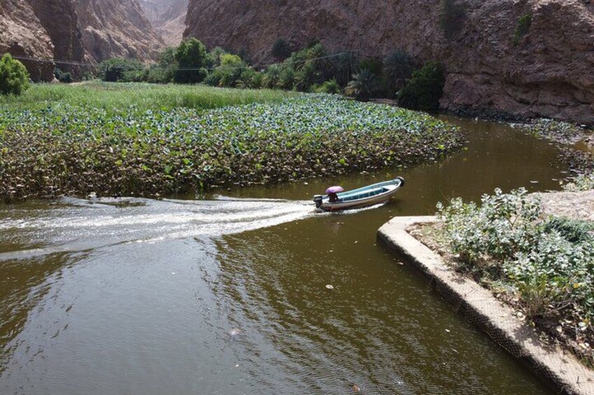 Wadi Shab and Bimmah Sinkhole Full Day Tour 3