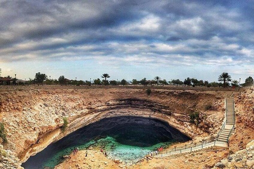 Wadi Shab and Bimmah Sinkhole Full Day Tour 2