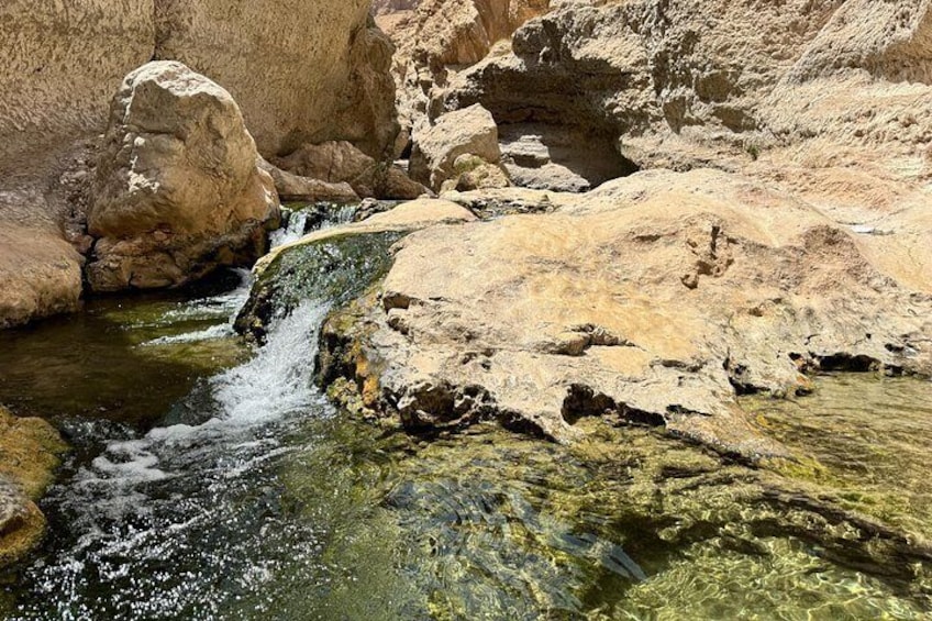 Wadi Shab and Bimmah Sinkhole Full Day Tour 3