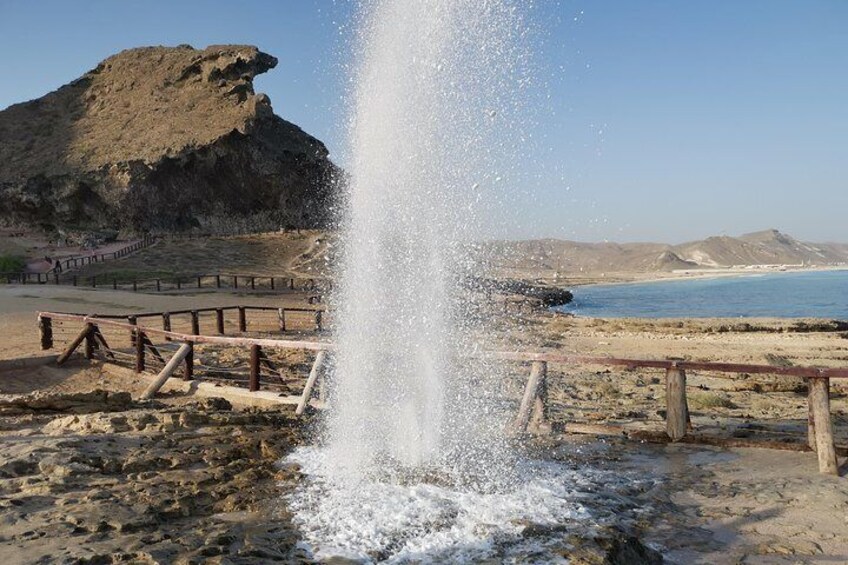 Marneef cave and blowholes
