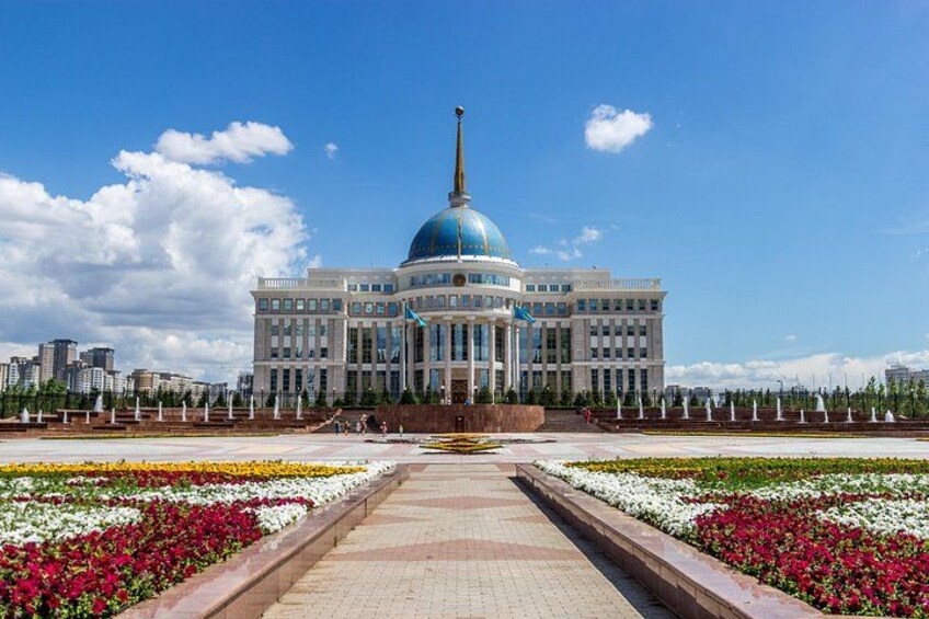 Private day tour in Astana 4