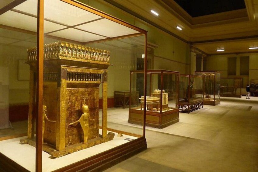 Cairo Private Day Tour to Egyptian Museum Citadel and Khan Khalili Bazaar 5