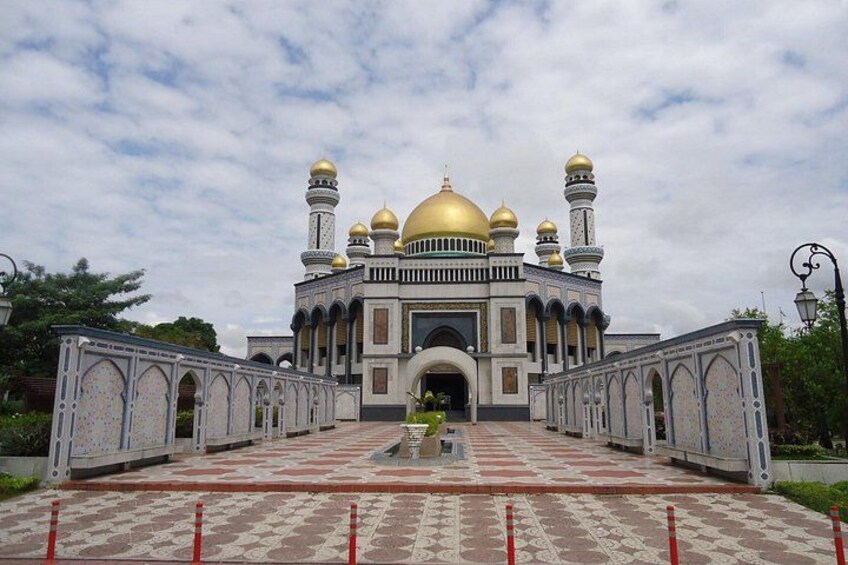 Footstep of Sultan Bolkiah Tour in Bandar Seri Begawan 5