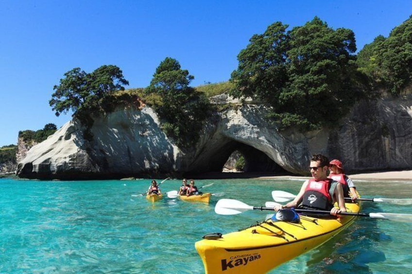 Cathedral Cove Kayak Tour 1