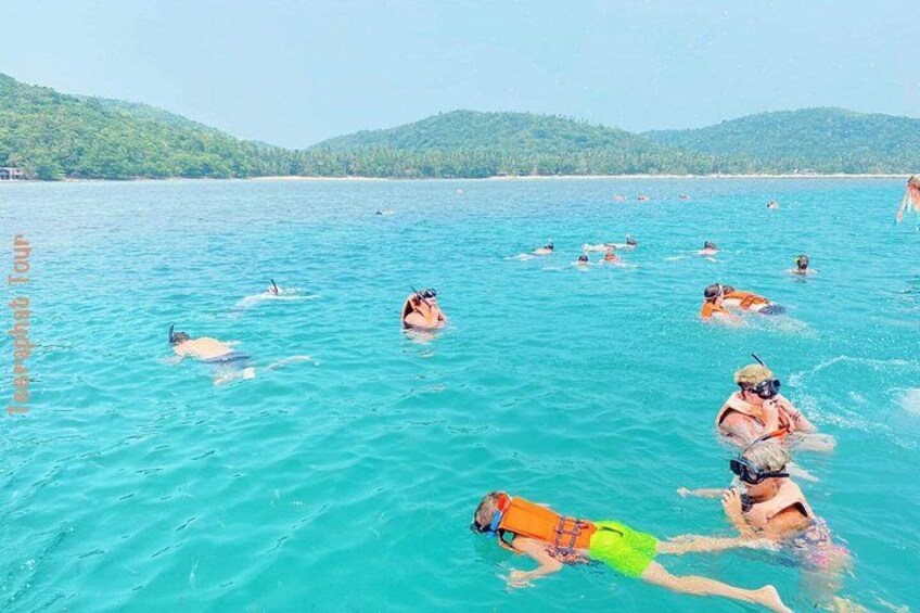 Pig Island Experience By Speed Boat, Snorkeling, Kayaking Relaxing on the Beach 2
