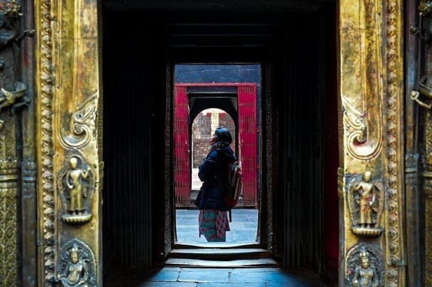 Golden temple, where they read 900 old Prajnaparamita. 3
