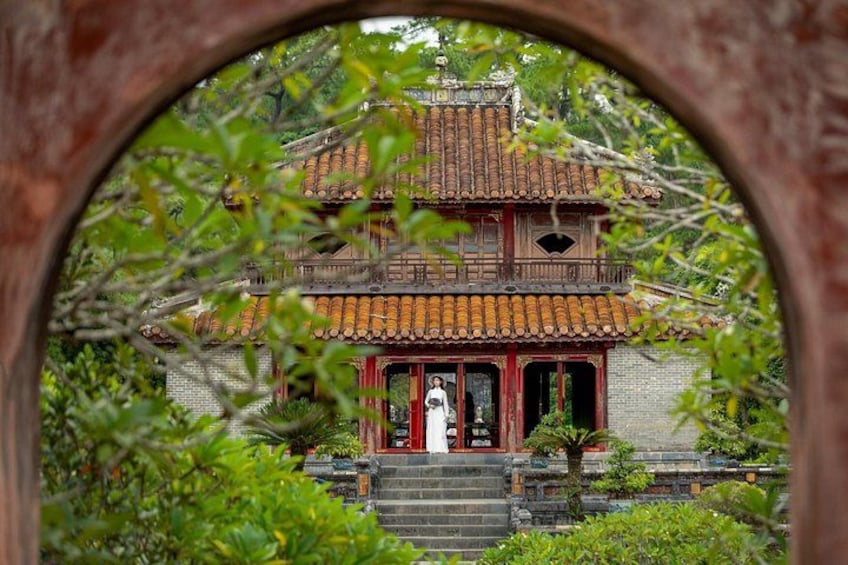 Minh mang tomb 2