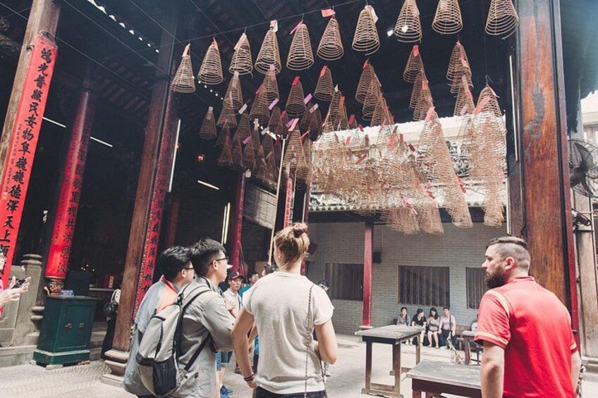 Female Rider: Ho Chi Minh City Food Tasting & Sightseeing Tour 5