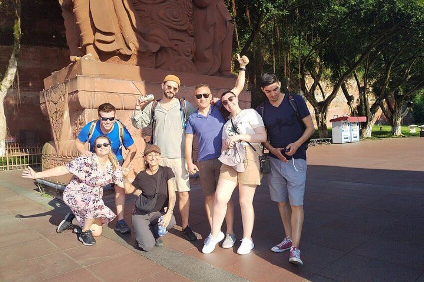 Chengdu: Panda Base Leshan Buddha Tour(or Half Day Panda Base ) 5