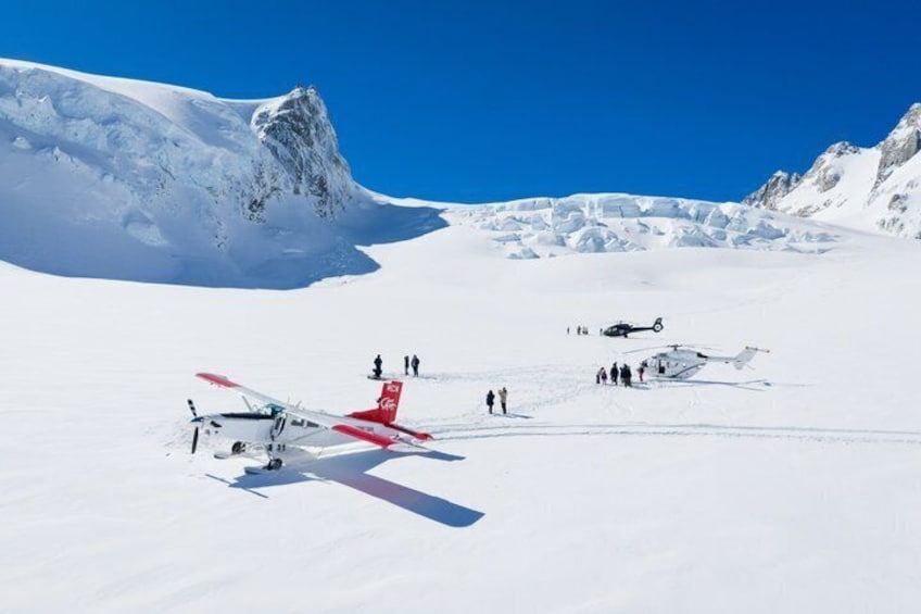 45-Minute Mount Cook Ski Plane and Helicopter Combo Tour 1