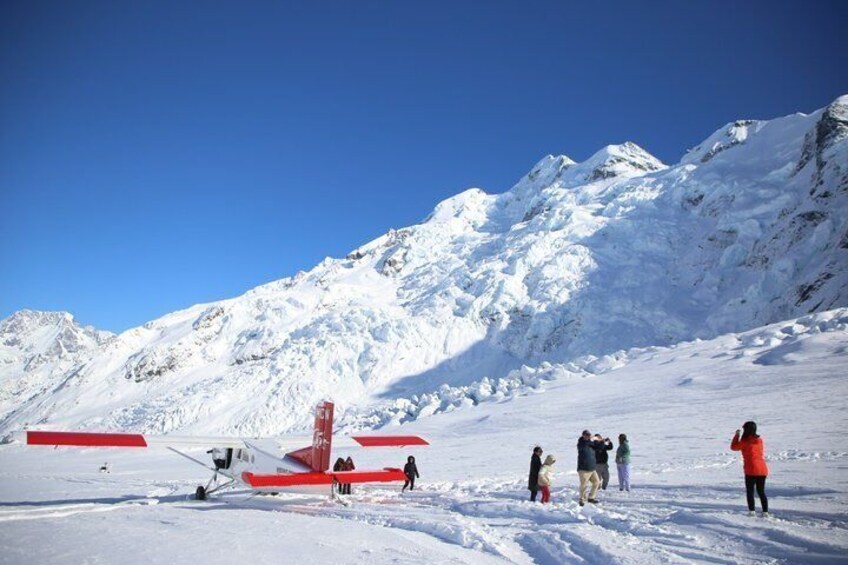 45-Minute Glacier Highlights Ski Plane Tour from Mount Cook 5