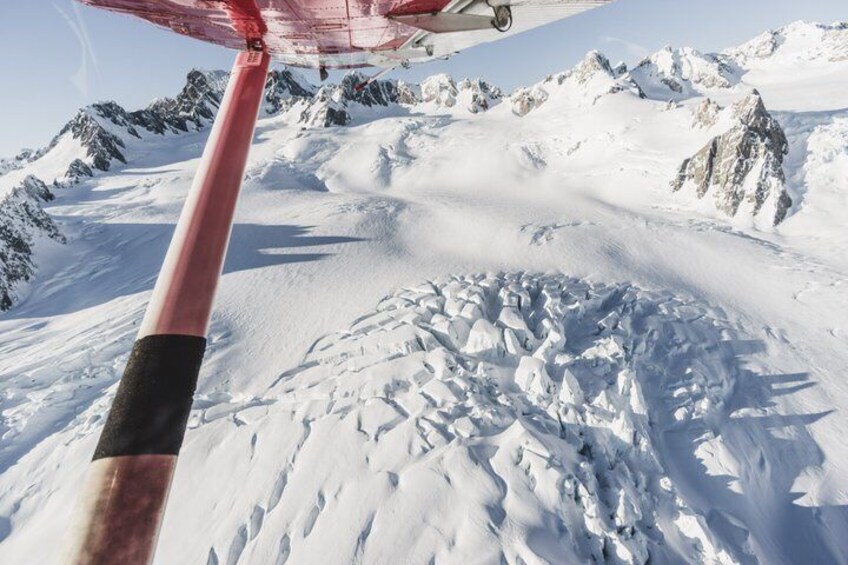 45-Minute Glacier Highlights Ski Plane Tour from Mount Cook 2