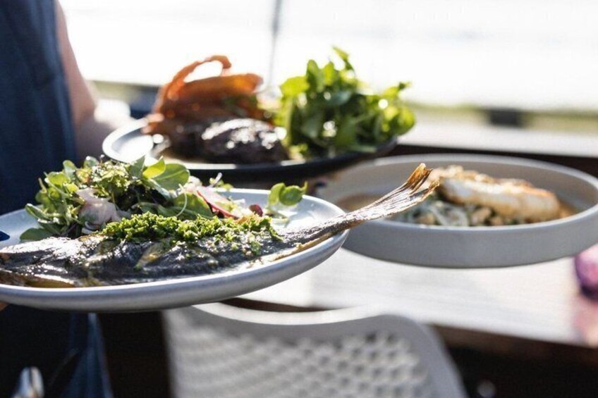 The Essence of Waiheke Wine Tour 5