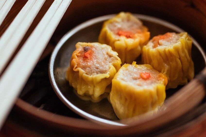 Singapore private food tour with a local private guide 2