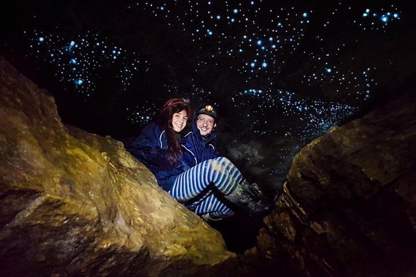 Under the glowworms 5