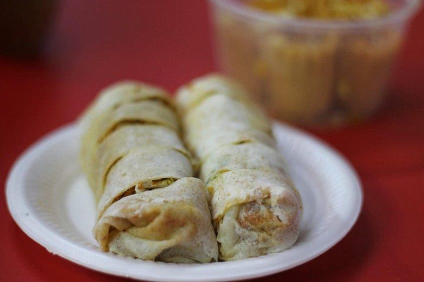 Singapore's Chinatown "Off The Beaten Track" Foodie Tour 3